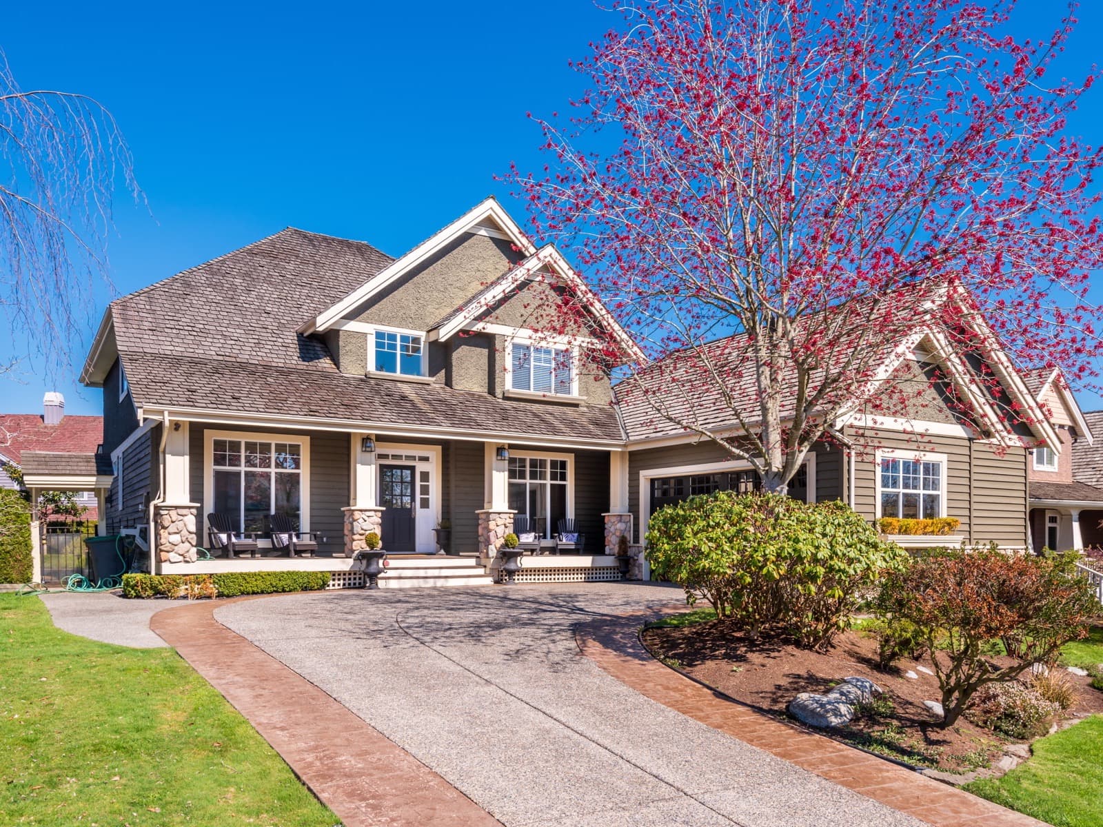 Suburban houses on a summer day.